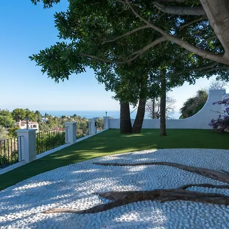 Mijas Residence شقة
